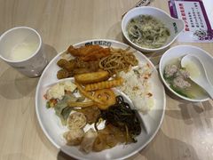 -梦航彩虹之约自助餐厅(华府天地店)