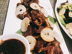 牛仔骨-隐食私房菜(老街店)