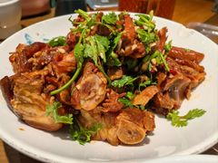 -黄泥岗·地道湖北菜(奥特莱斯店)