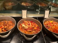 -大中华希尔顿酒店-念自助餐·嗨啤·小龙虾