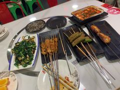 -哈尔滨烧烤·山河村铁锅炖(交大店)