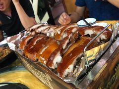 -东方之猪四更烤乳猪(金垦总店)
