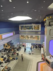 -嗨贝天地亲子乐园 · 生日派对·VR对战(万象城店)