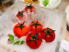 番茄脆菇沙拉-小大董·烤鸭(凤凰汇店)