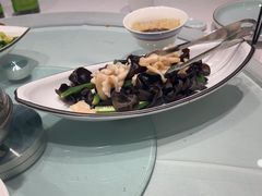 -海派美食·家宴海鲜青岛菜·石锅鲽鱼头(东方城店)