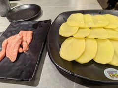 -啊美丽炭火烤肉(滑翔一店)