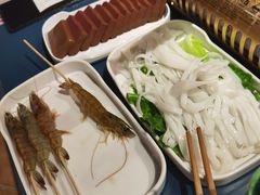 -邹开喜·小海鲜醉鸡煲·潮汕鲜切牛肉店(襄阳北路店)