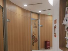 -瑞泰口腔(大宁分院)