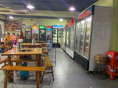 大堂-灌县老妈砂锅串串香(万科红生活广场店)