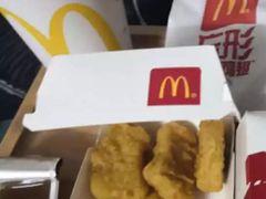 -麦当劳(宝山大厦店)