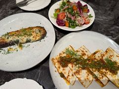 -LESCEDARS Brasserie Bistro香柏树