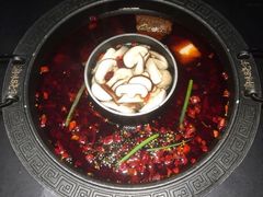 -晓宇重庆火锅(龙首店)