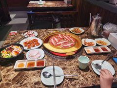 -猪啊牛呀羊啊铜盘烤肉(正大广场店)