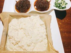 -95号酱骨·一块豆腐(展春园西路店)
