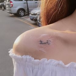 -SNOW TATTOO STUDIO