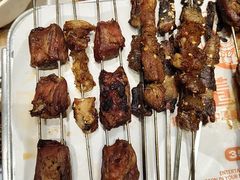 -小董哥烤串·爆汁大油边(故宫店)