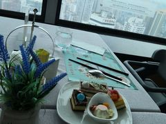 -亚洲国际大酒店·云顶阁旋转自助餐厅