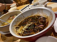 响油鳝糊-吴越荣记苏州菜·松鼠桂鱼100%活鱼现做(斜塘老街店)