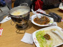 -南城香·饭香串香馄饨香(青年路店)