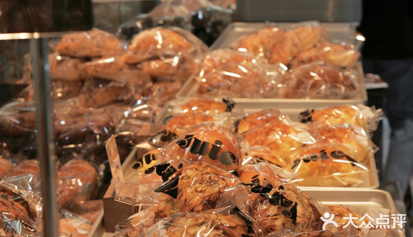 JUICY新店，美出新高度的绿色面包屋🍞