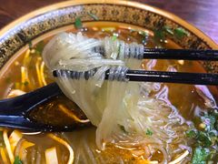 -陆记牛庄·碳锅龙虾烧烤(爱上花园店)