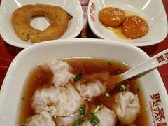 鲜肉馄饨-双燕楼·手工馄饨·汤面小吃(世纪汇店)