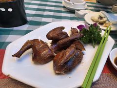 -快乐海鲜酒楼(滇池路店)