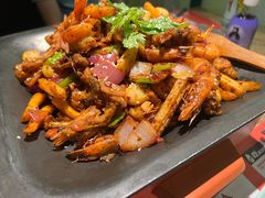 -炭舍干锅·烤鱼(扬名广场店)