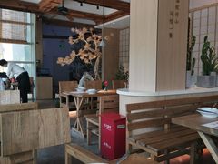 -蜜桃餐厅·伴山(湖滨商业街店)