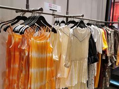 -URBAN REVIVO(深圳华润万象天地店)