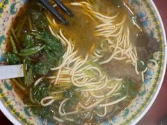 -金杨拉面王小吃面馆·牛三宝面·红烧牛肉粉