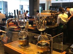 自助取餐区-星巴克臻选(深圳皇庭广场分店)