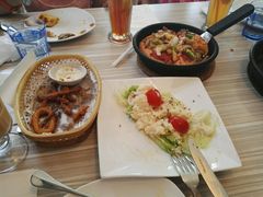 -必胜客(证大大拇指店)