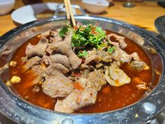 -大众跷脚牛肉馆·非遗传承单位(峨眉山店)