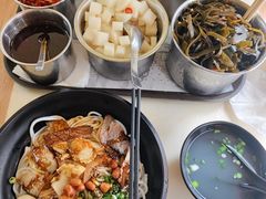 特色干捞米粉全家福-莫老爷·正宗桂林米粉(南油店)