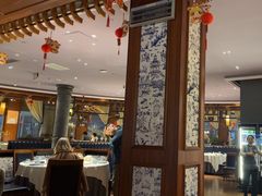 -八府香鸭·啫啫煲(华山路店)