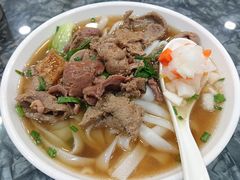 -燊意布拉肠云吞面(中山四路店)