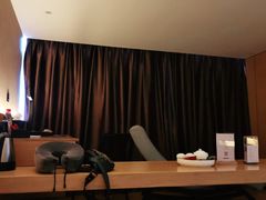 -优逸酒店(柳州窑埠古镇万象城店)