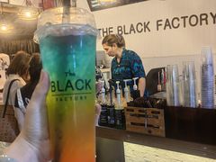 -席娜卡琳火车铁道夜市