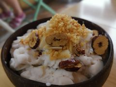 -津椰本·海南正宗椰奶清补凉(店一店)