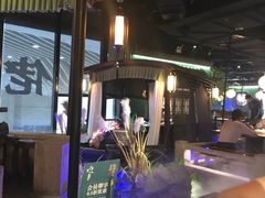 -佬麻雀·新湘菜(珠海金发购物中心店)
