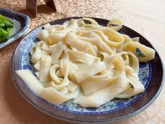 -维吾尔餐厅(宜山路店)