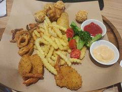 -必胜客(百联又一城店)