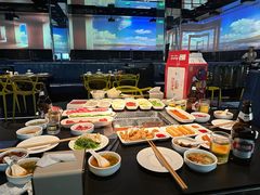 -海底捞火锅智慧餐厅(中骏世界城店)