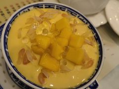 -广信牛奶甜品世家(台东店)