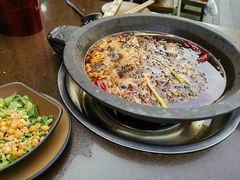 -老船夫石锅苗苗鱼·老字号(三道堰总店)