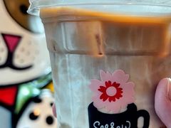 山茶桃胶拿铁-Seesaw Coffee(环贸iapm店)