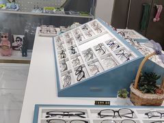 -沫芮眼镜·蔡司·依视路·尼康明月(环创店)