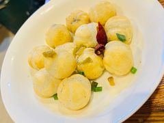 -蜗牛小馆醉乡民谣云南菜(惠新西里店)