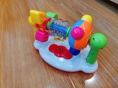 -抱抱熊托育中心(大悦城店)